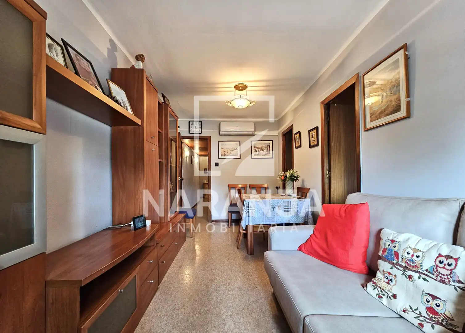 Bedroom of Flat for sale in Barcelona