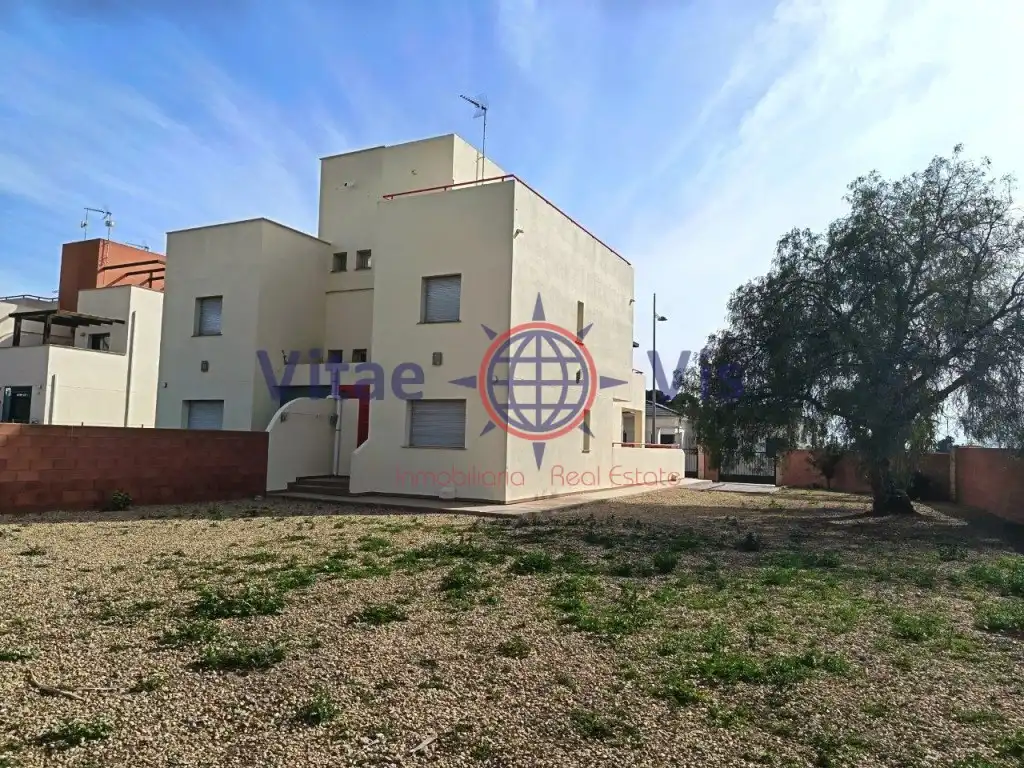 Vista exterior de Dúplex en venta en Lorca con Piscina comunitaria
