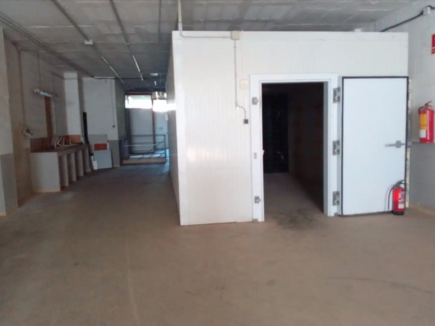 Nave industrial de alquiler en Rubí