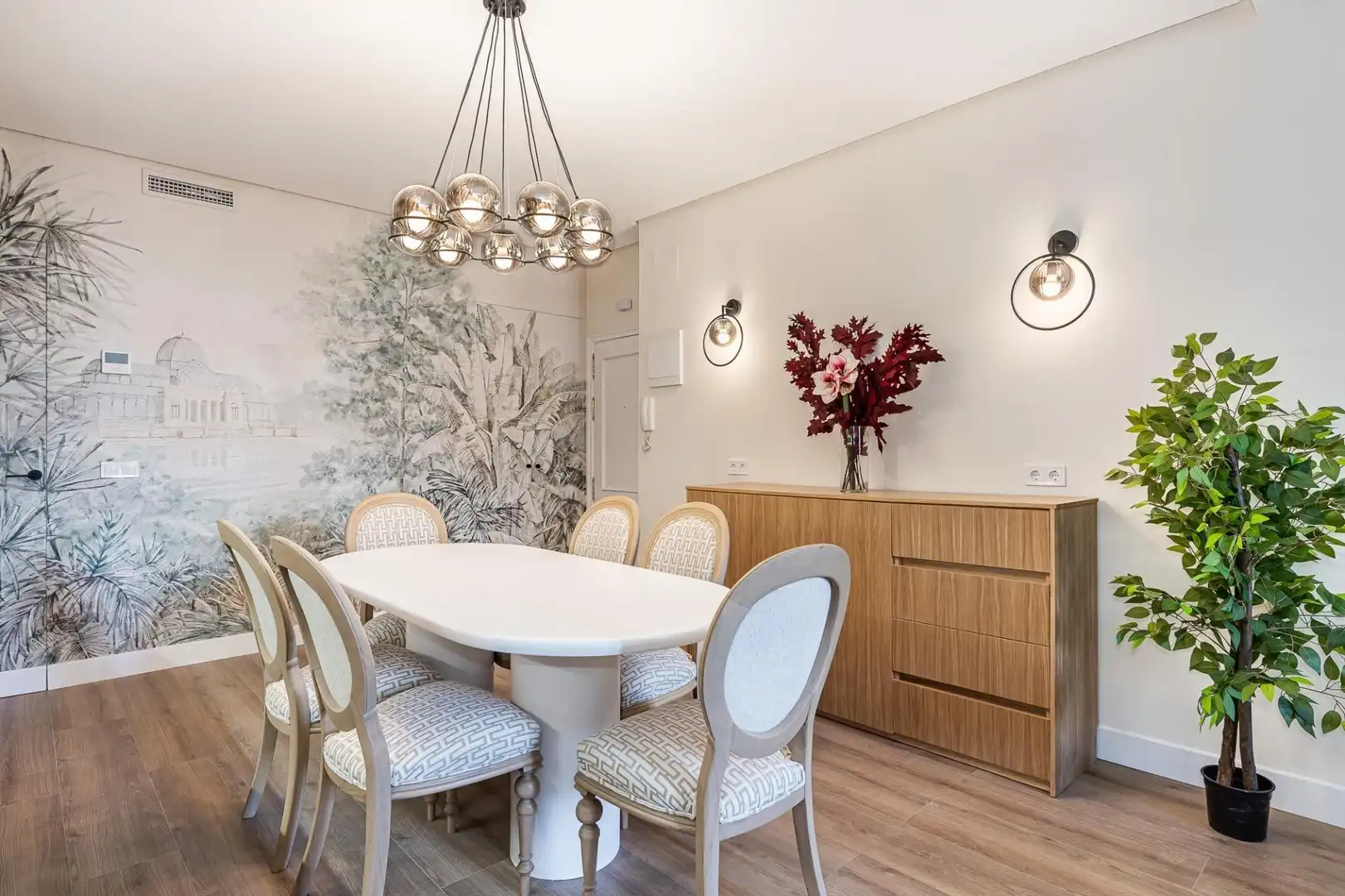 Comedor de Piso en venta en Madrid con Aire acondicionado, Calefacción y Amueblado