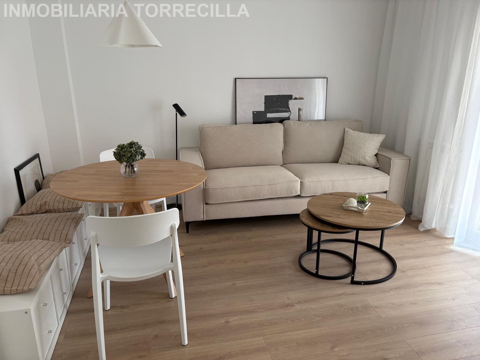 Sala de estar de Piso de alquiler en Valladolid Capital con Calefacción, Terraza y Amueblado