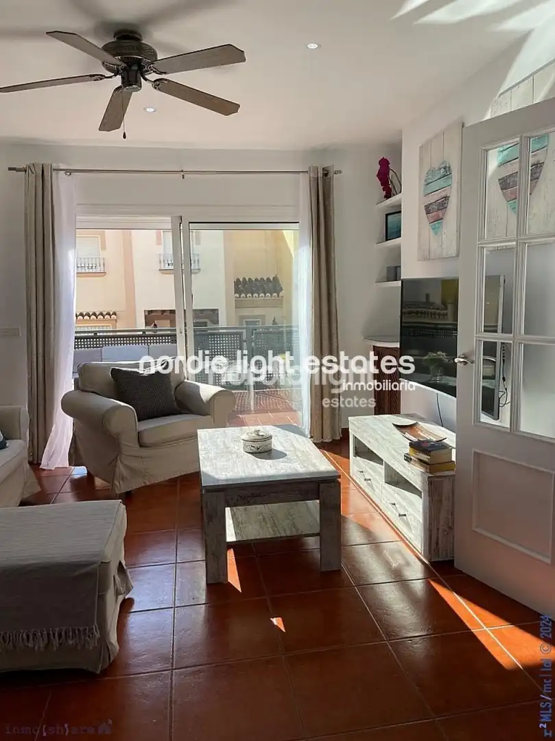 Sala de estar de Casa o chalet en venta en Nerja con Terraza y Piscina