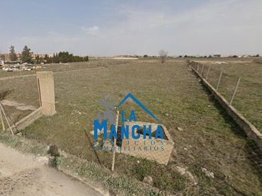 Terreno rustico in vendita a SECTOR 24
