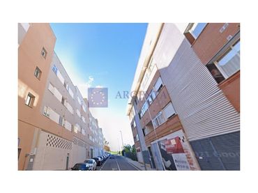 Local comercial en venda a Calle Juan Ramon Jimenez