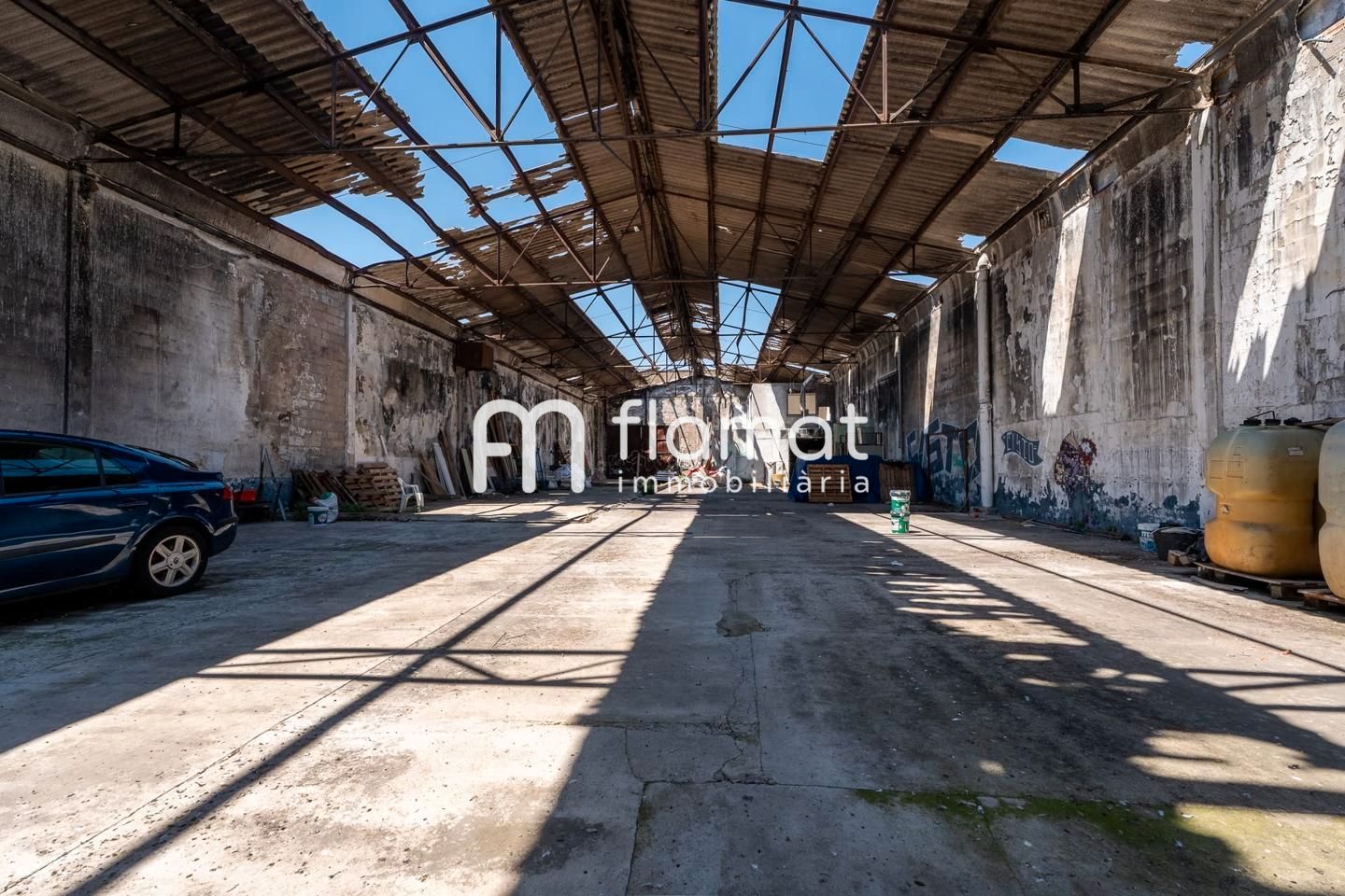 Exterior view of Industrial buildings for sale in  Tarragona Capital