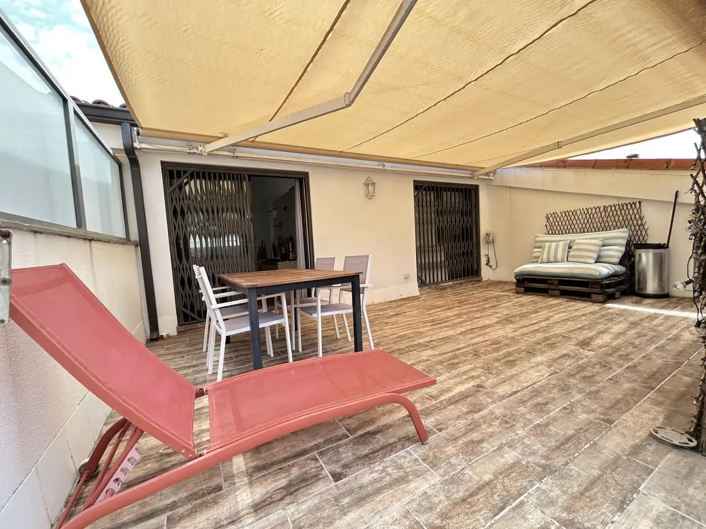Terrassa de Pis en venda en Vallirana amb Aire condicionat, Calefacció i Terrassa