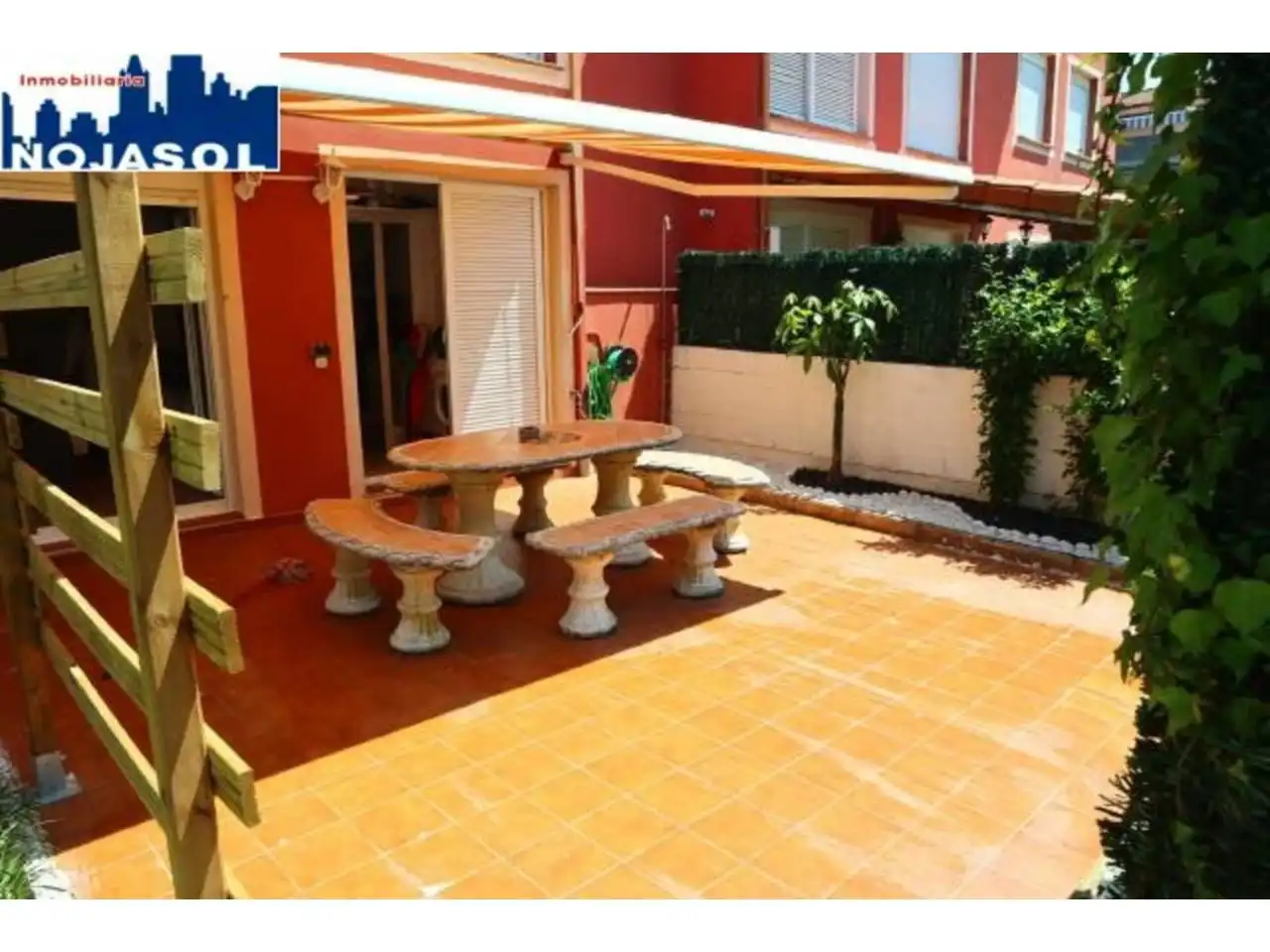 Terrassa de Apartament de lloguer en Arnuero amb Calefacció, Jardí privat i Terrassa