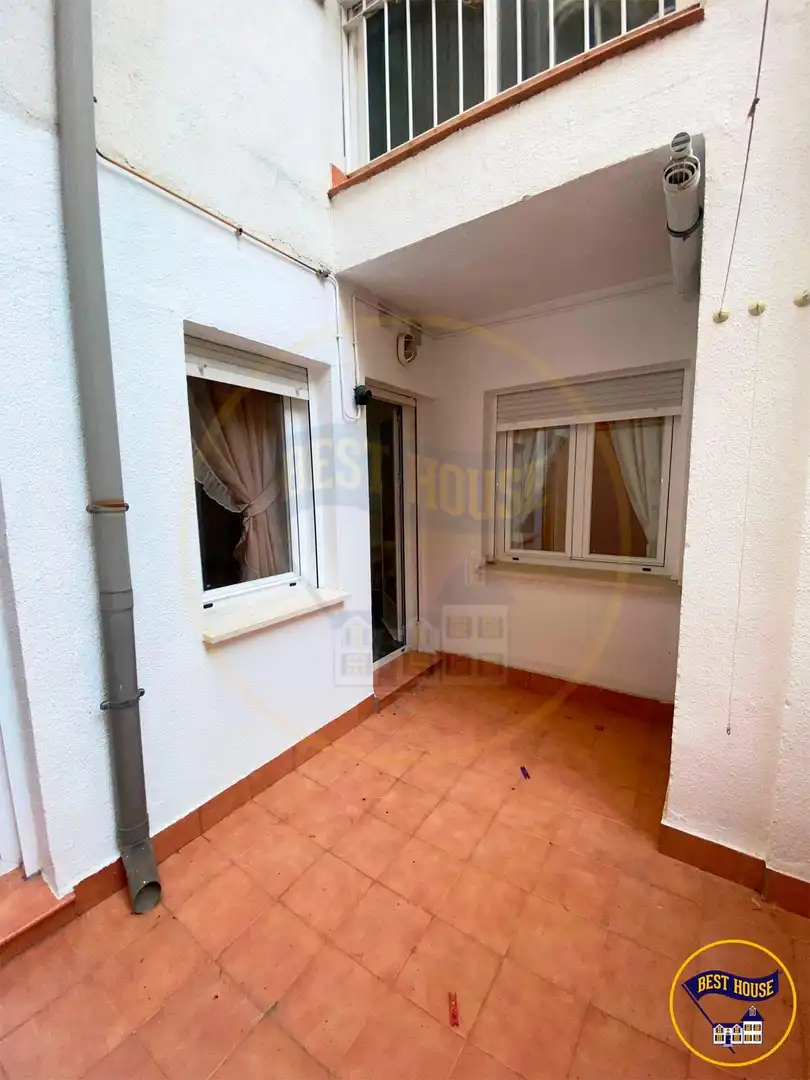 Flat for rent in Calle de Colón, Centro