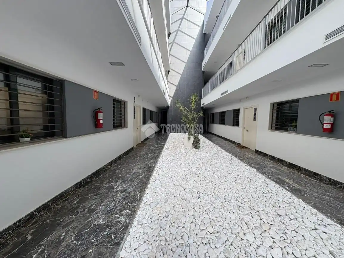 Vista exterior de Pis en venda en Barbate amb Terrassa
