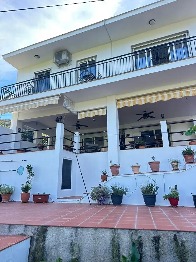 Casa rústica amb terrassa en venda a Zanahoria Pol 25 357B, imagen 2
