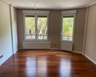 Flat to rent in Paseo Constitución - Las Damas