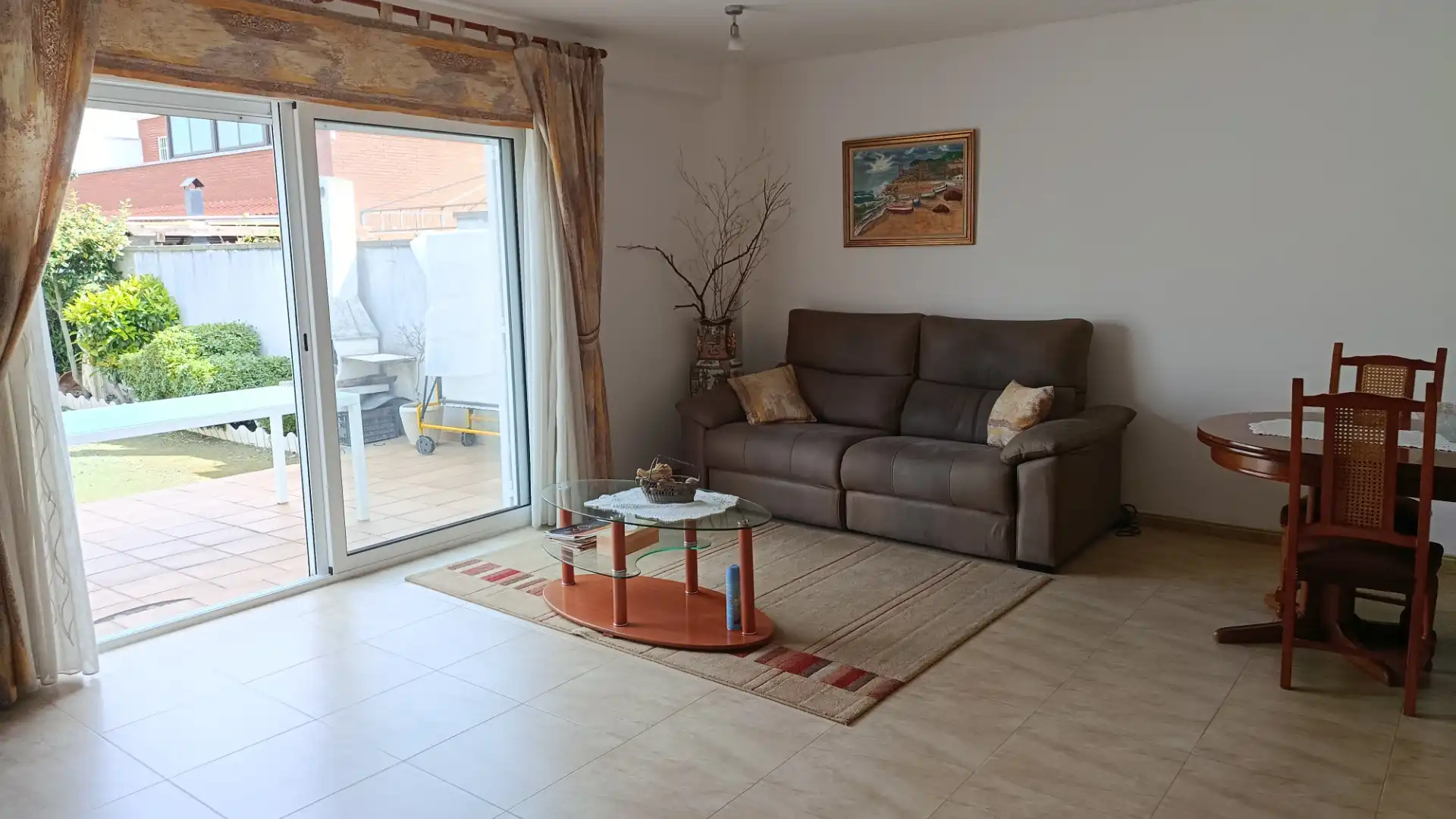 Wohnzimmer von Einfamilien-Reihenhaus zum Verkauf in El Morell mit Heizung, Privatgarten und Ofen