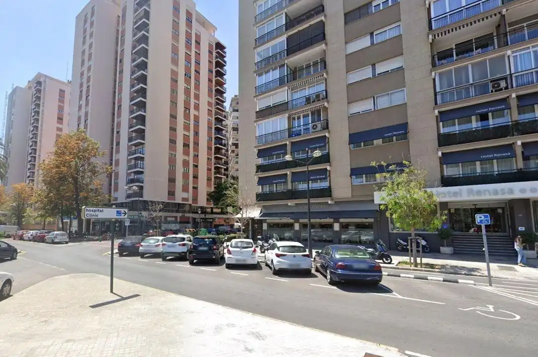Individual en venda a Calle Menendez y Pelayo, imagen 2