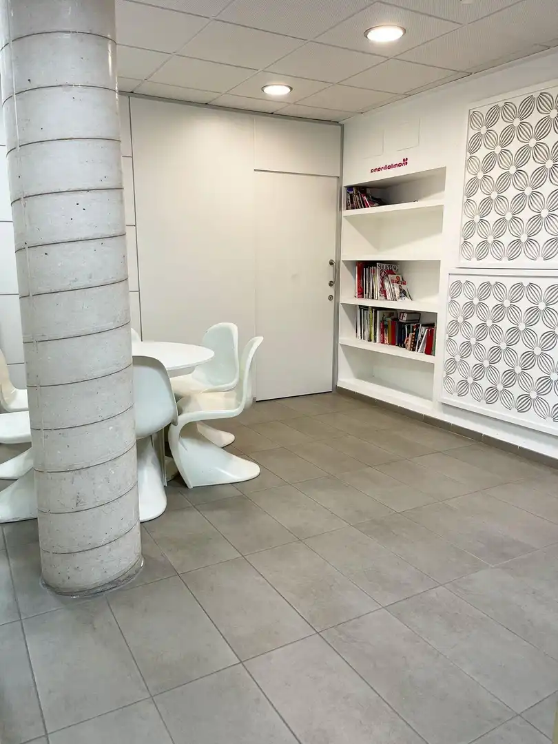 Office for rent in Novelda  with Air Conditioner and Furnished