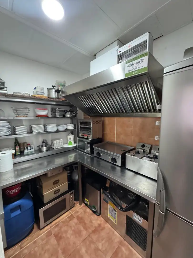 Cocina de Local en traspaso en Valencia con Aire acondicionado y Amueblado