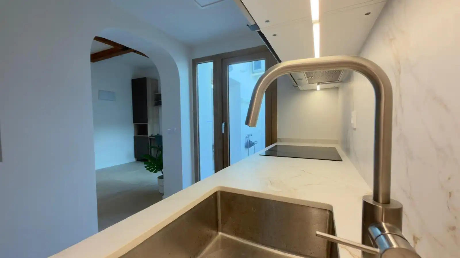 Kitchen of Houses for sale in Alaquàs  with Air Conditioner, Terrace and Furnished