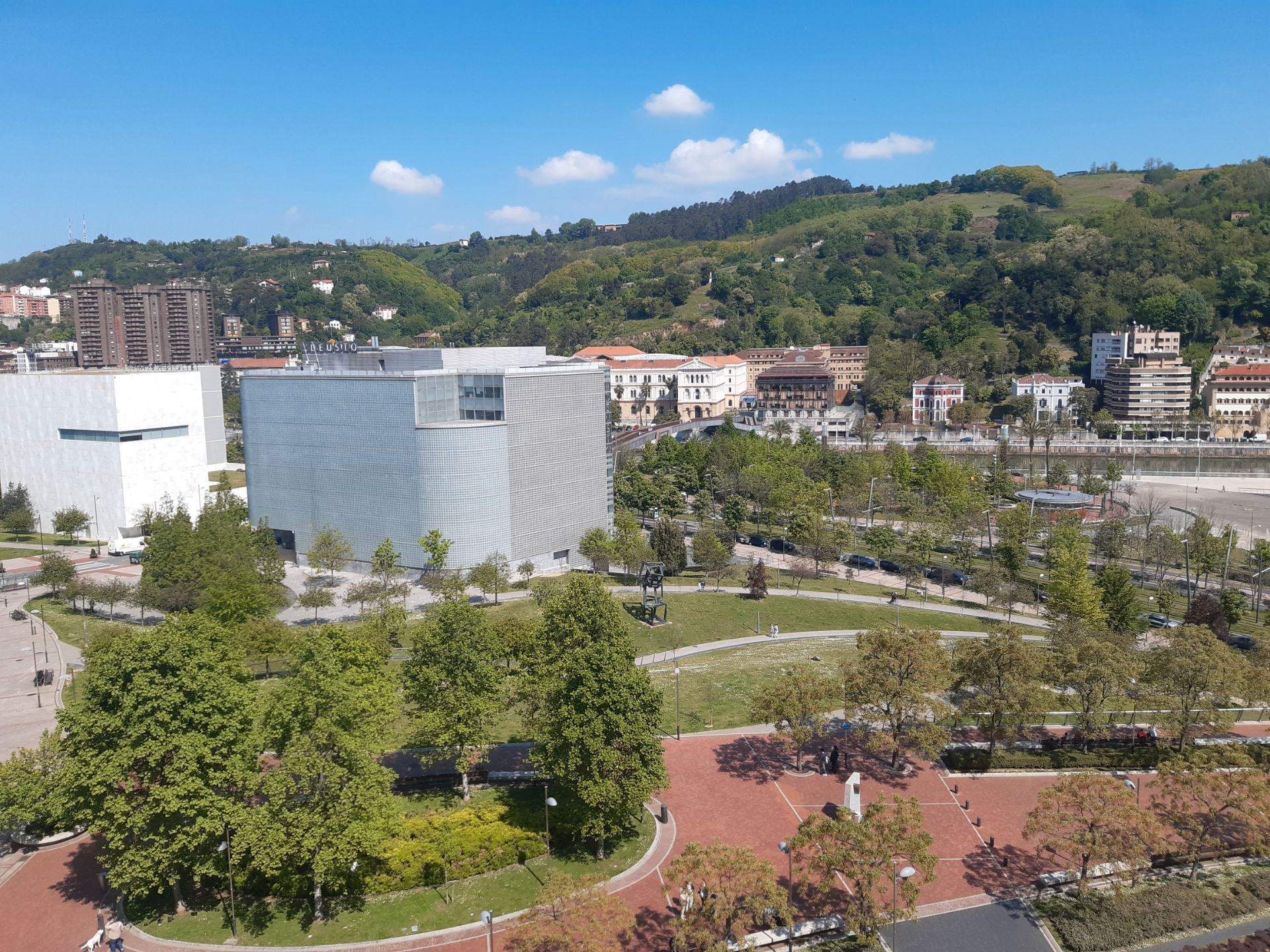 Exterior view of Flat to rent in Bilbao   with Heating, Oven and Washing machine
