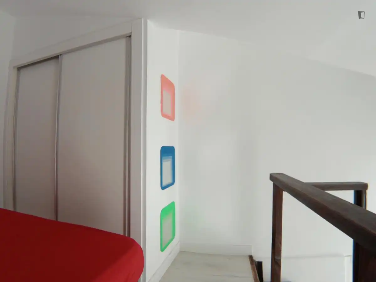 Estudi de lloguer a Valdeacederas