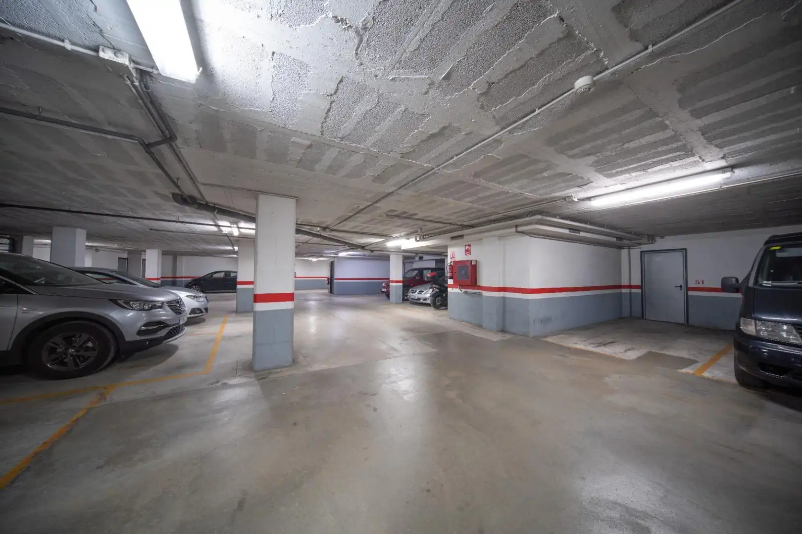 Parkplatz von Wohnung zum Verkauf in Igualada mit Heizung, Terrasse und Abstellraum