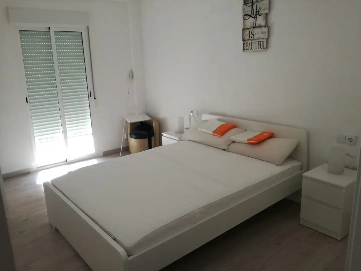 Bedroom of Flat for sale in Valencia  with Air Conditioner, Parquet flooring and Furnished