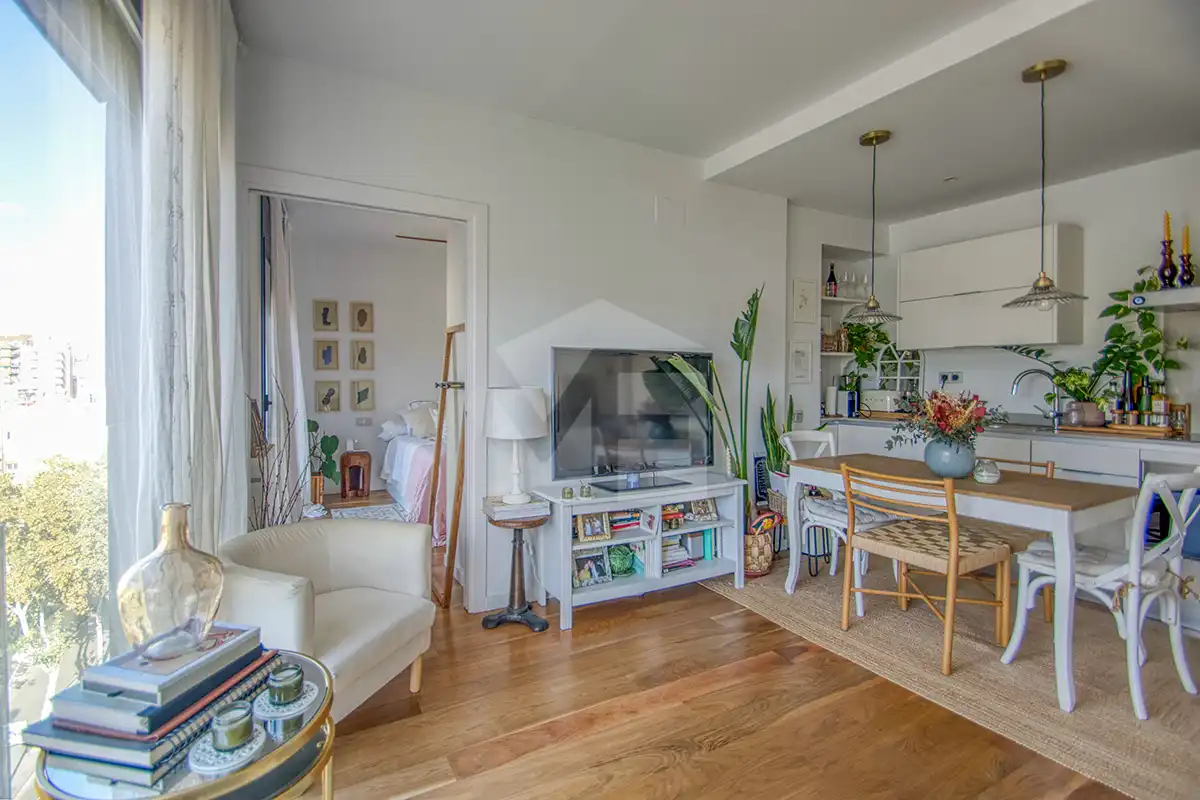 Living room of Flat for sale in Barcelona  with Air Conditioner and Heating