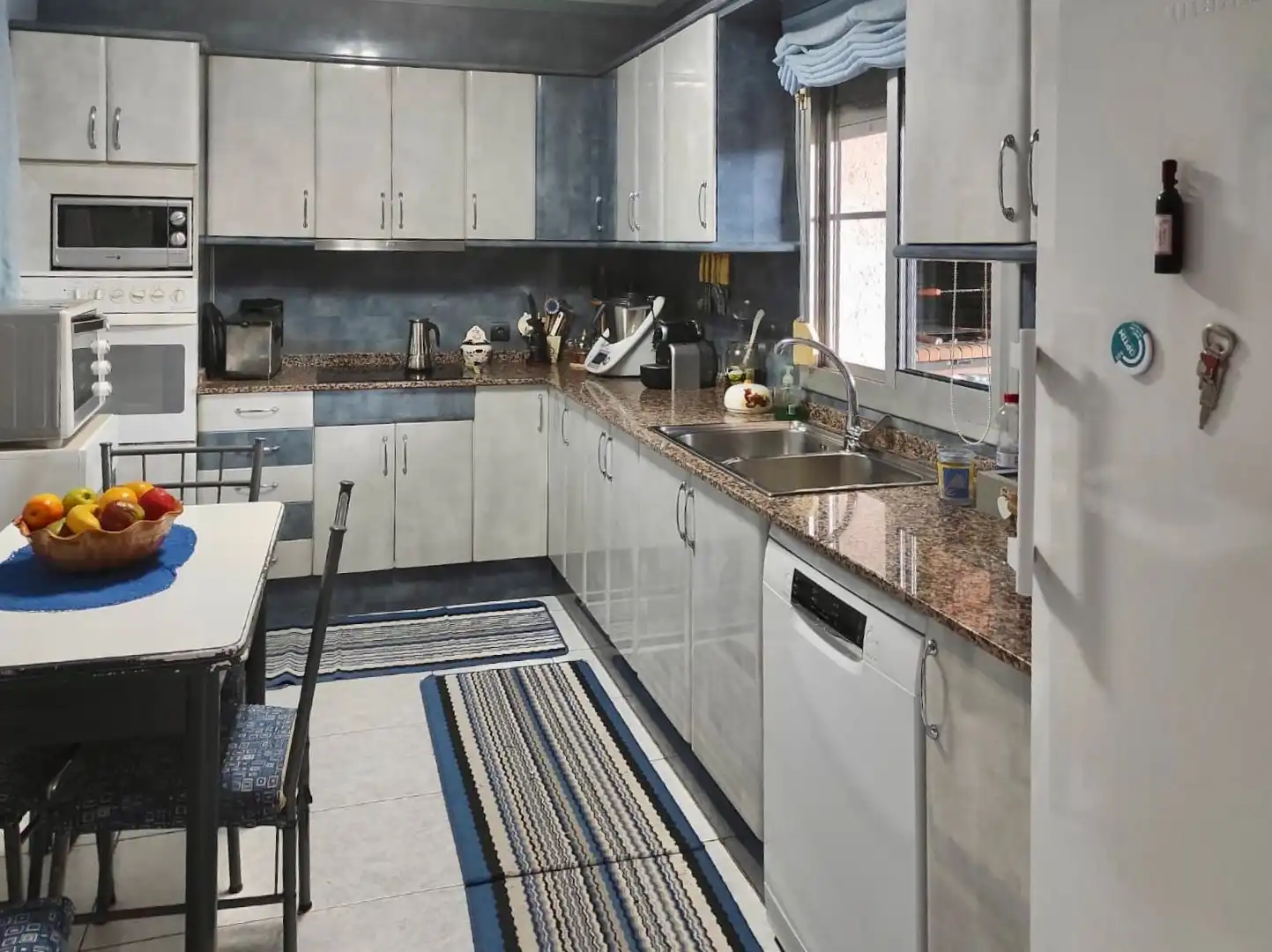 Cuina de Casa o xalet en venda en La Bisbal de Montsant amb Aire condicionat, Calefacció i Parquet