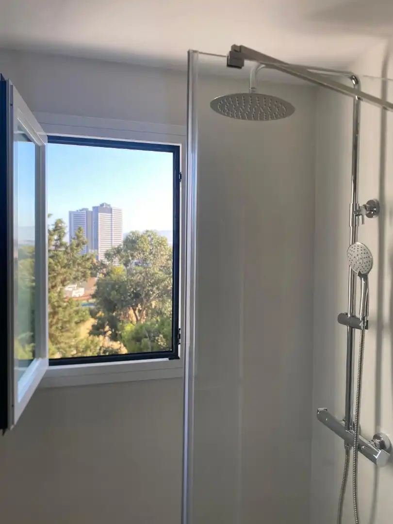 Flat for rent in Calle San Juan Bosco, 86, El Molinillo - Capuchinos