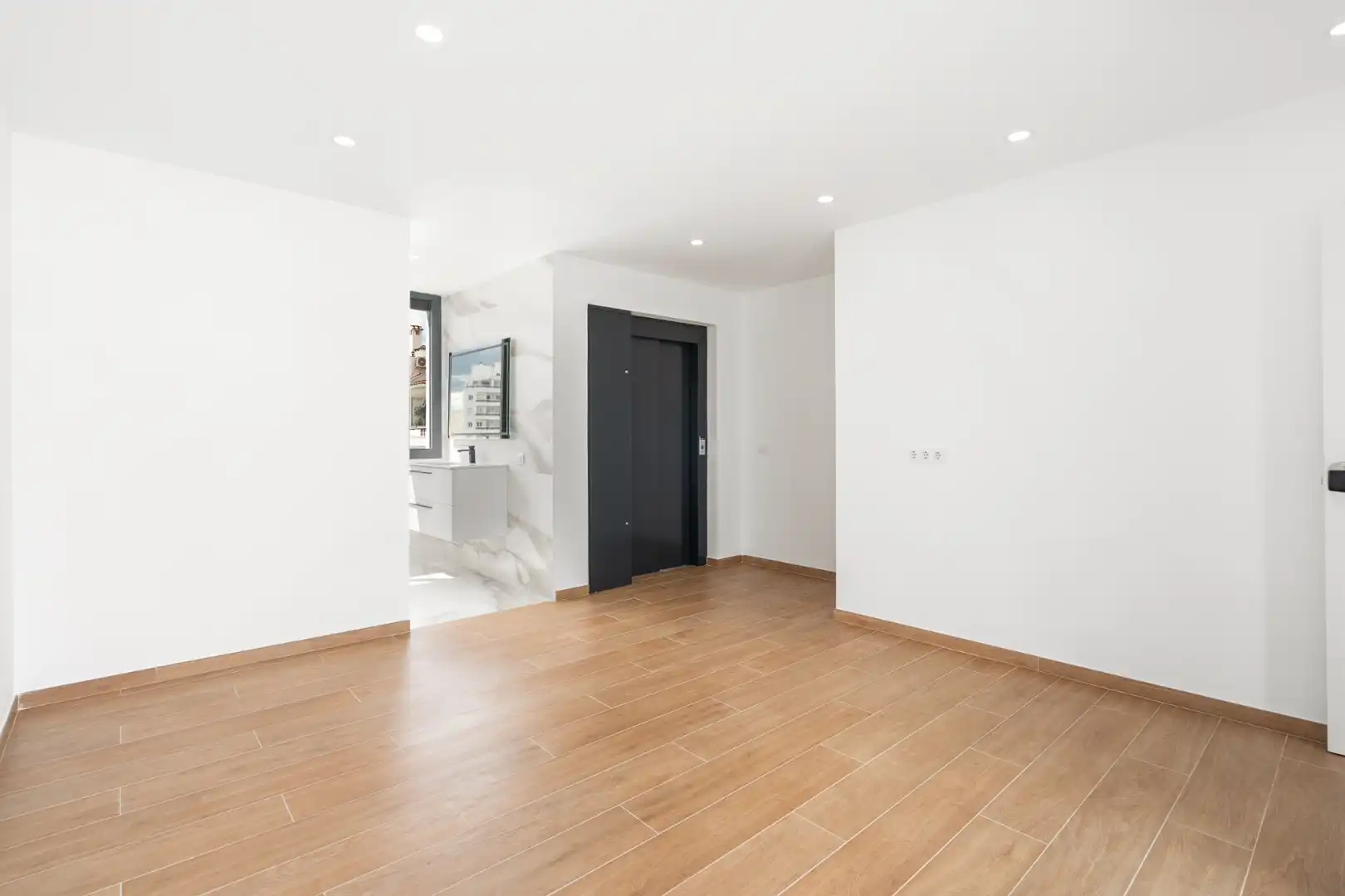 Terraced house with terrace for sale in Carrer Cavall de Mar, imagen 15