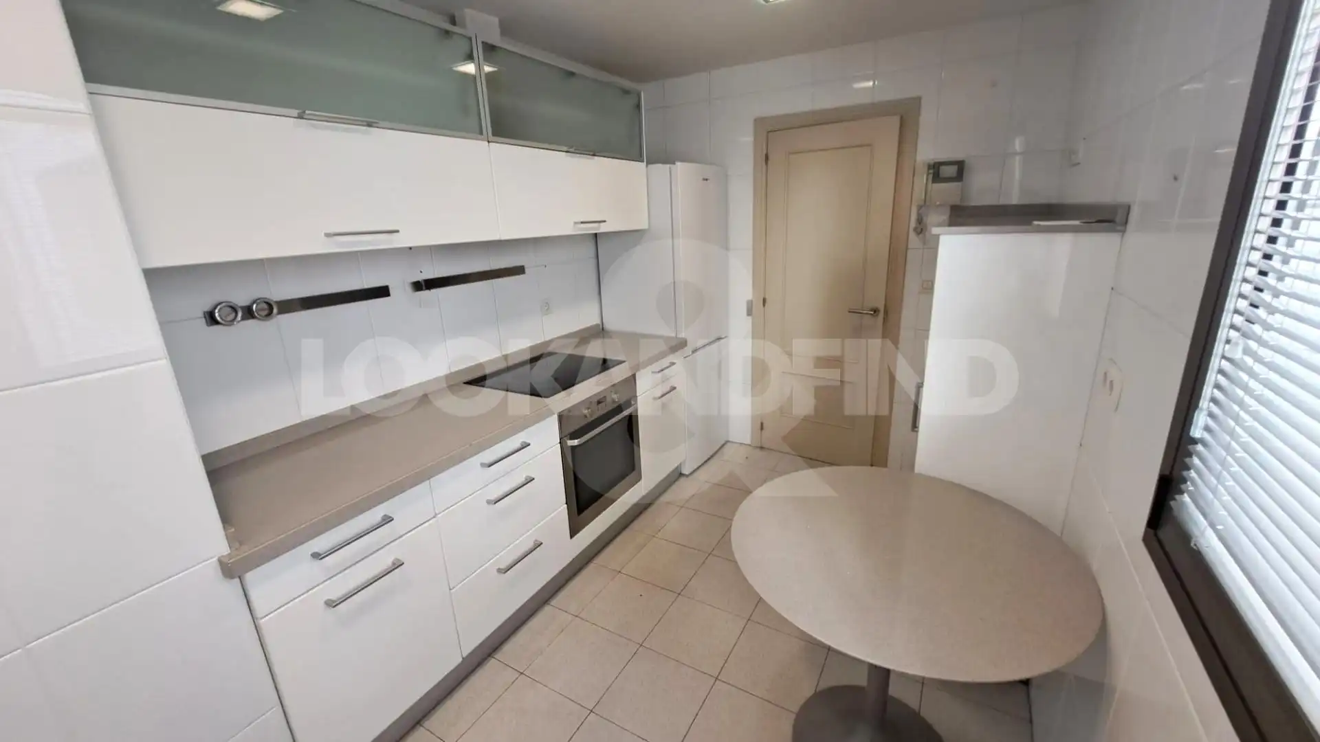 Piso con ascensor en venta en Calle ANTONIO DE TRUEBA, imagen 6