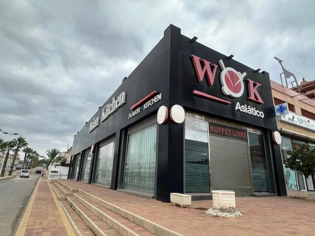 Local comercial en Alquiler en Playa Sol