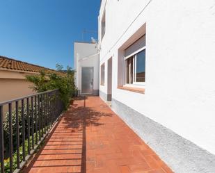Exterior view of Flat for sale in Sant Cebrià de Vallalta  with Heating, Private garden and Terrace