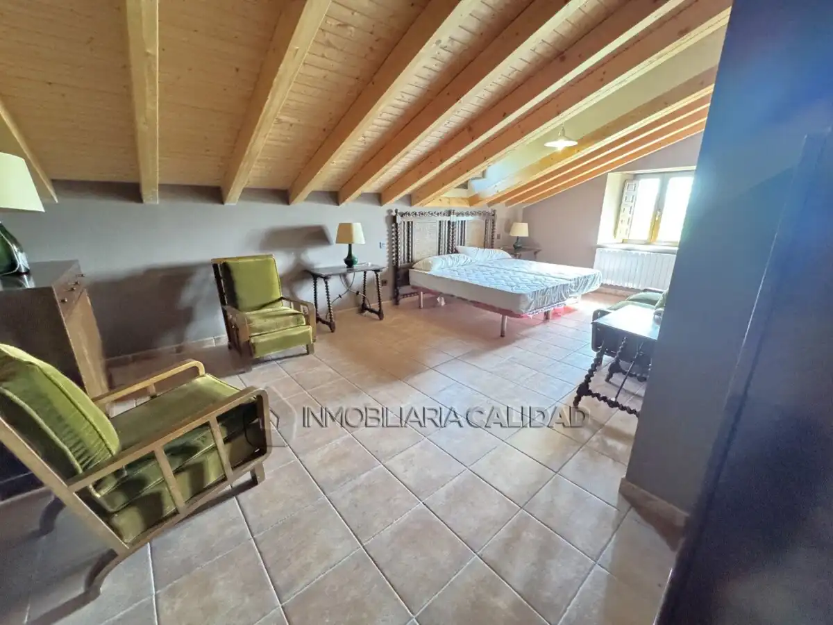 Habitación de Casa o chalet en venta en Burgos con Calefacción