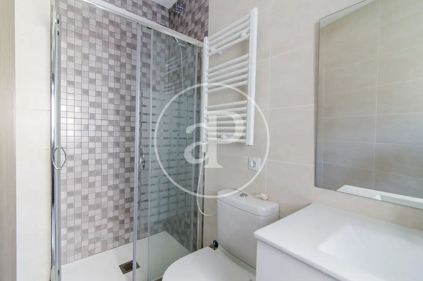 Baño de Piso en venta en Barcelona con Calefacción, Amueblado y Balcón