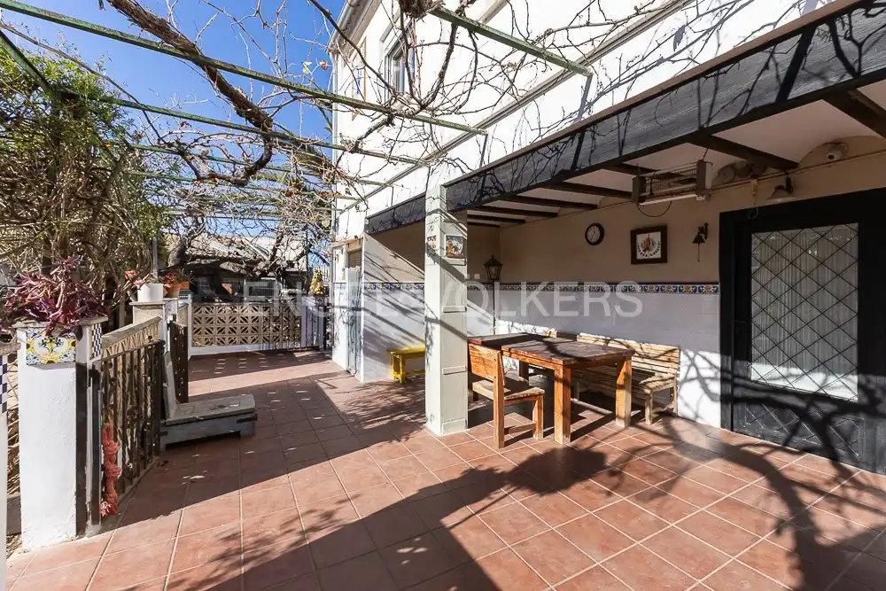 Terraza de Casa o chalet en venta en Paterna con Aire acondicionado, Calefacción y Jardín privado
