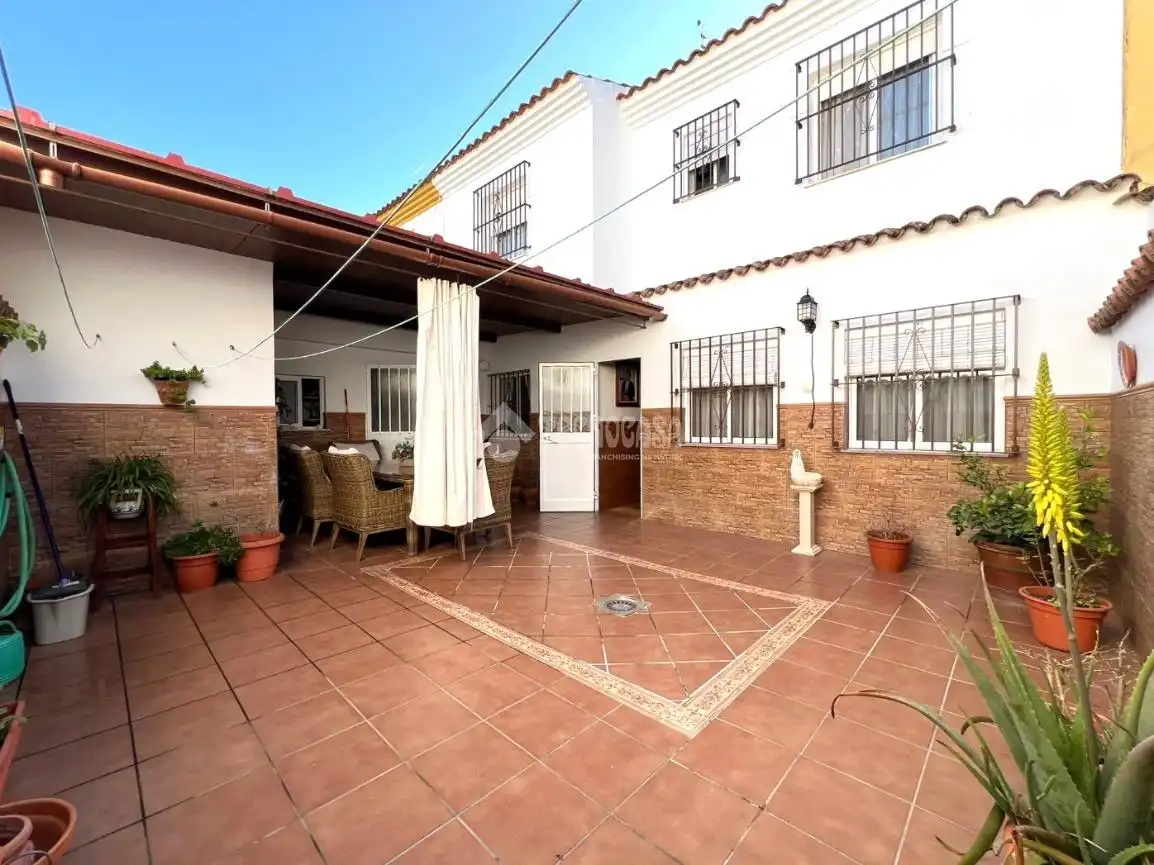 Garden of Houses for sale in Jerez de la Frontera  with Air Conditioner