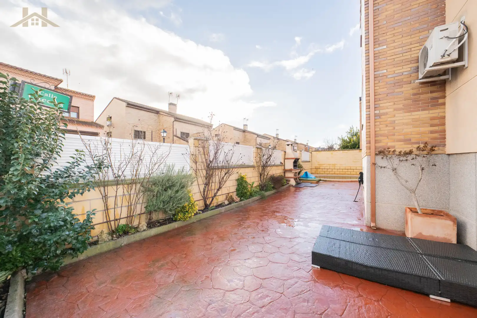 Terraza de Casa o chalet en venta en Ugena con Aire acondicionado, Calefacción y Jardín privado