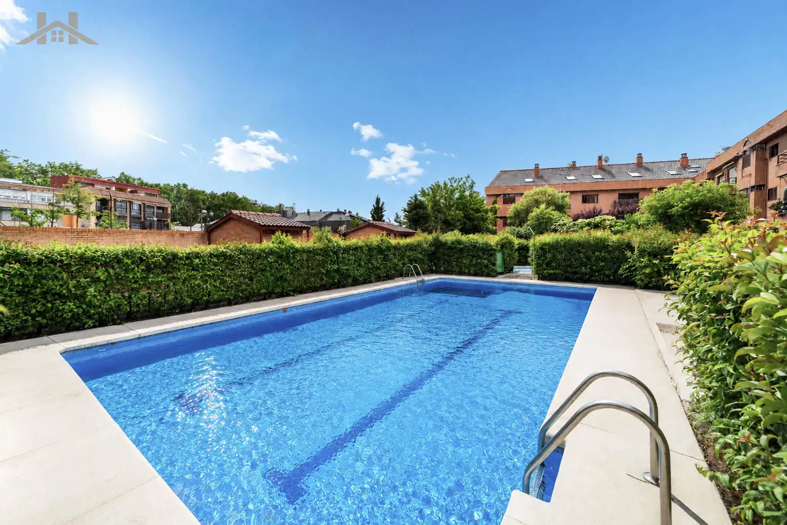 Piscina de Dúplex en venta en  Madrid Capital con Aire acondicionado, Calefacción y Parquet