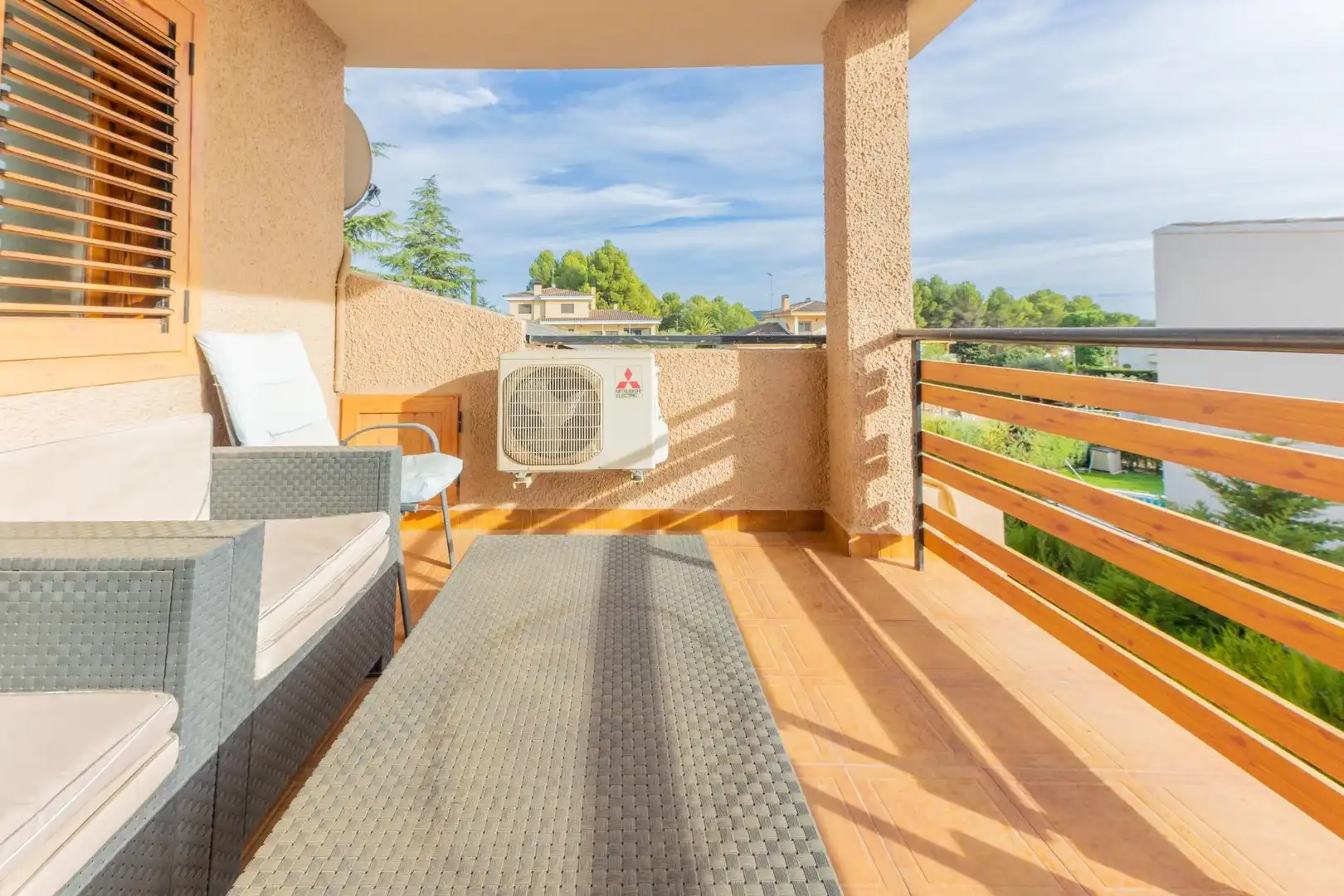 Terrassa de Casa o xalet en venda en Requena amb Jardí privat, Terrassa i Piscina
