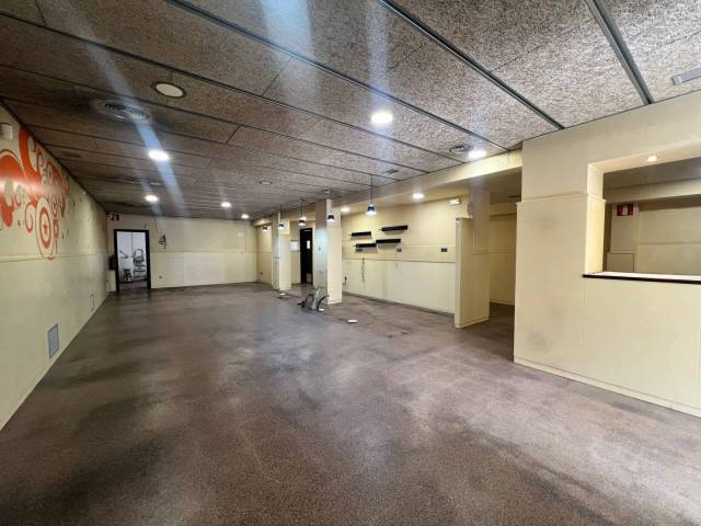 Local comercial en Alquiler en DIAGONAL en Artés