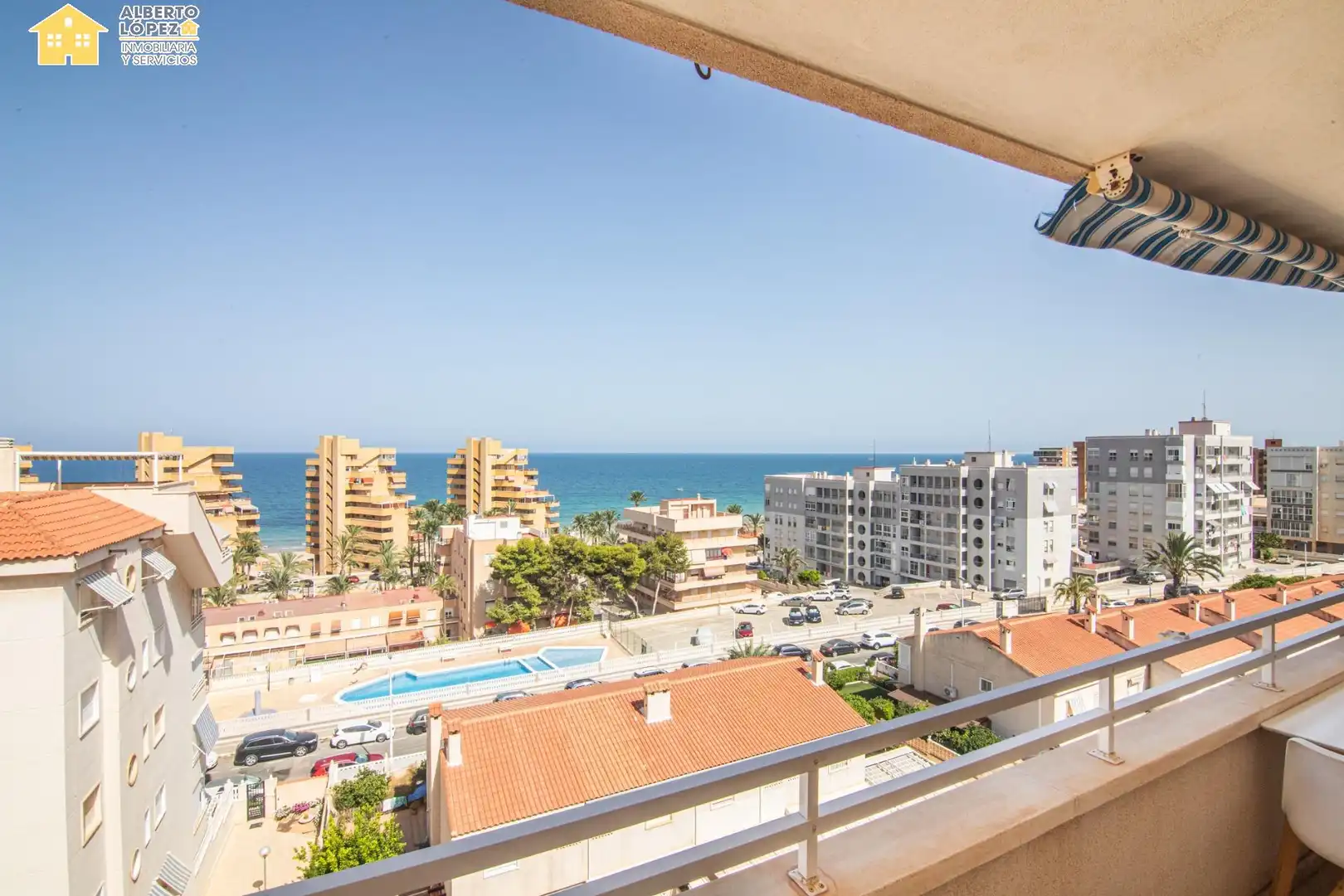 Flat with terrace for sale in Los Arenales del Sol, imagen 16