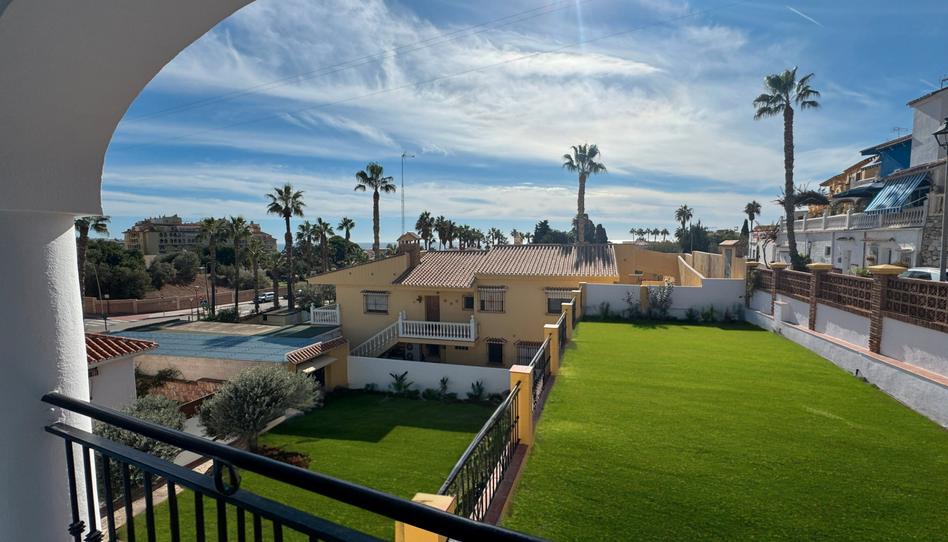 Foto 1 de Casa adosada en venda a Calle Picadero, La Cala del Moral, Málaga