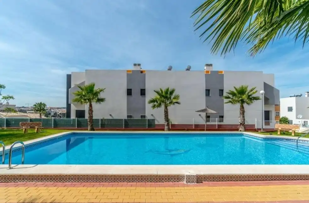 Apartment mit Terrasse zum Verkauf in Calle LAGO BAÑOLAS 2, imagen 19