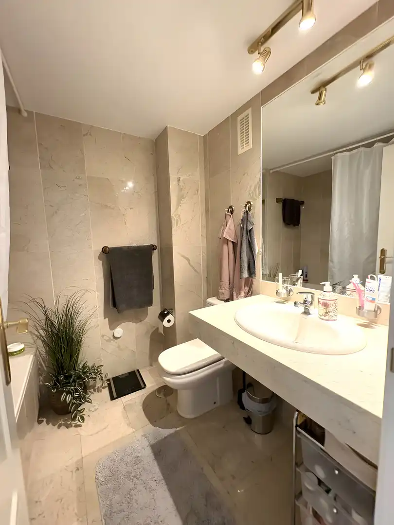 Apartament amb piscina en venda a Nueva Andalucía, imagen 15