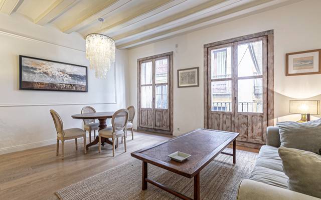 Piso en Venta en Avinyó en Barri Gòtic