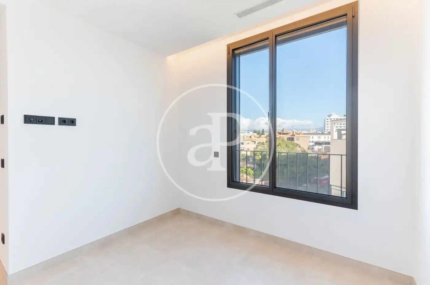 Dormitori de Àtic en venda en  Palma de Mallorca amb Aire condicionat, Calefacció i Jardí privat