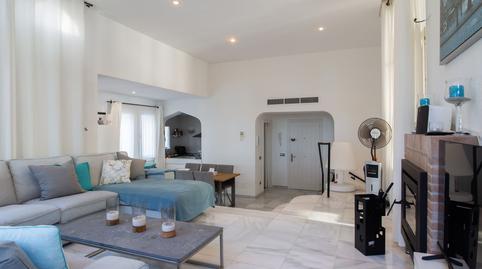 Foto 5 de Casa o xalet en venda a Urbanización Atalaya Río Verde, La Dama de Noche - La Alzambra, Marbella