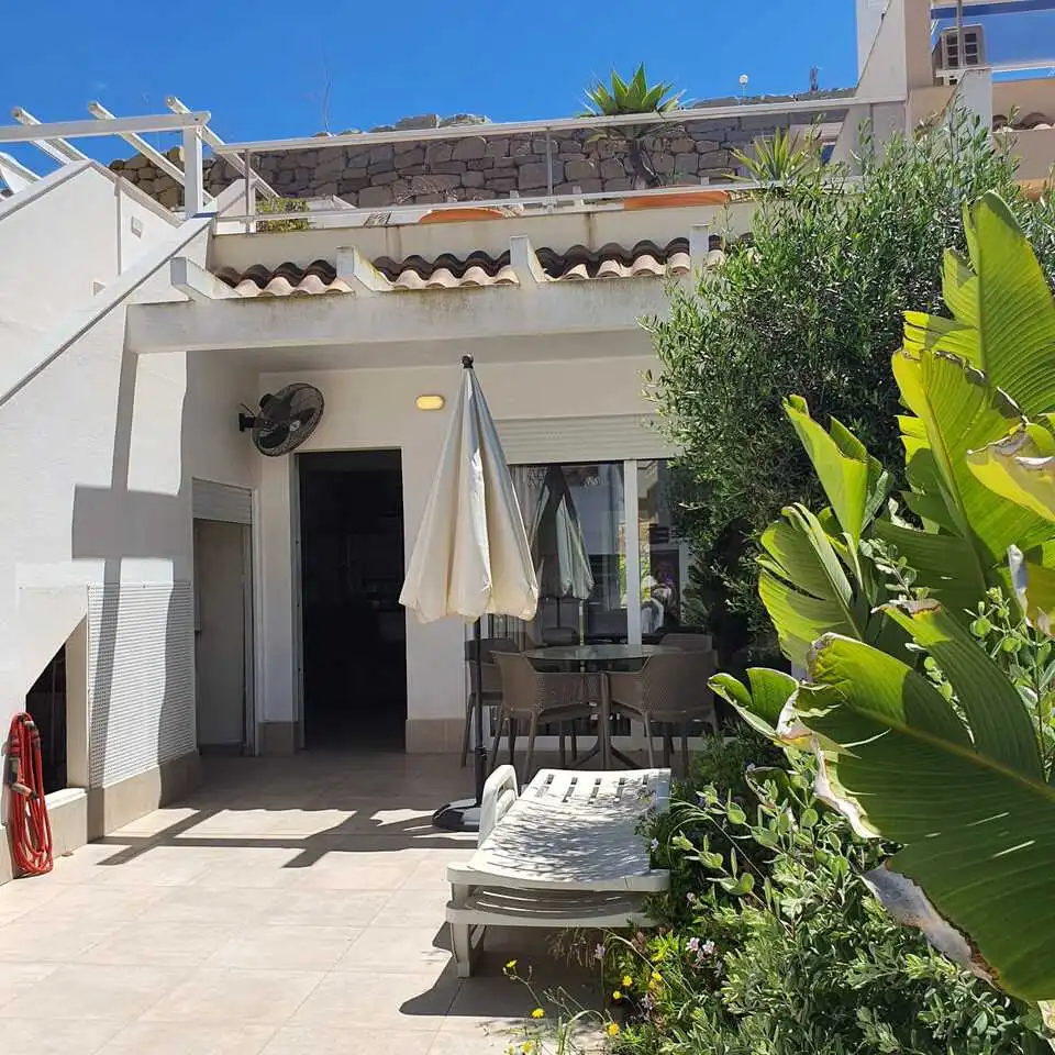 Casa adosada en venta en Rojales con Microondas