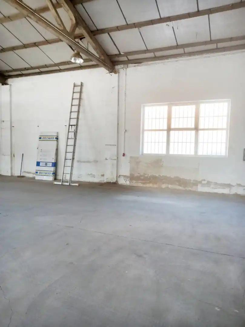 Industrial buildings for sale in Encinas de Abajo