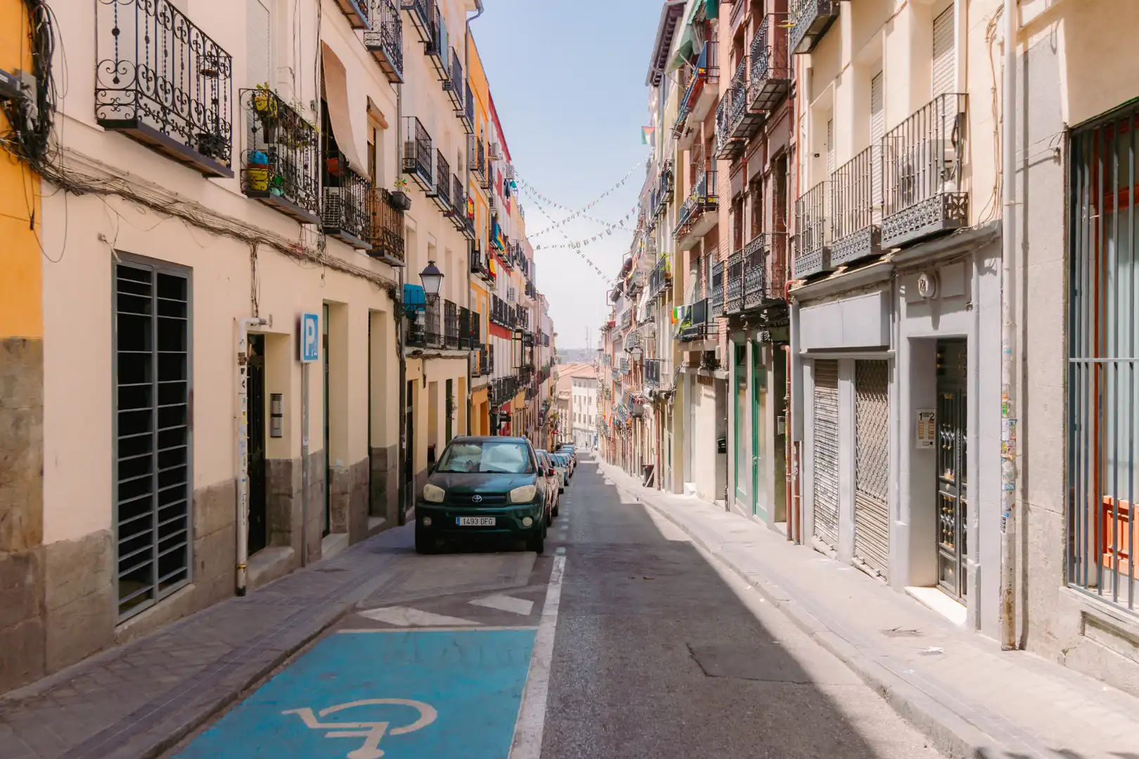 Vista exterior de Piso en venta en Madrid con Horno y Lavadora