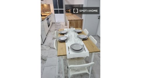 Foto 4 de Habitació a San Ginés, Cartagena